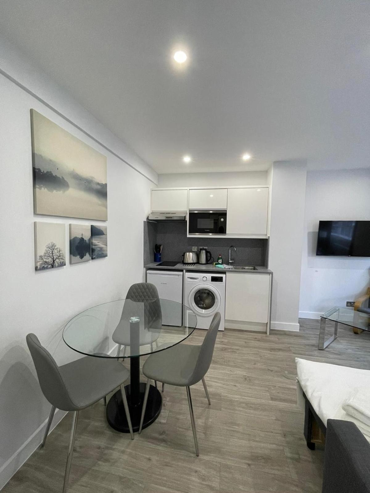 Chelsea Cloisters Serviced Апартаменты *