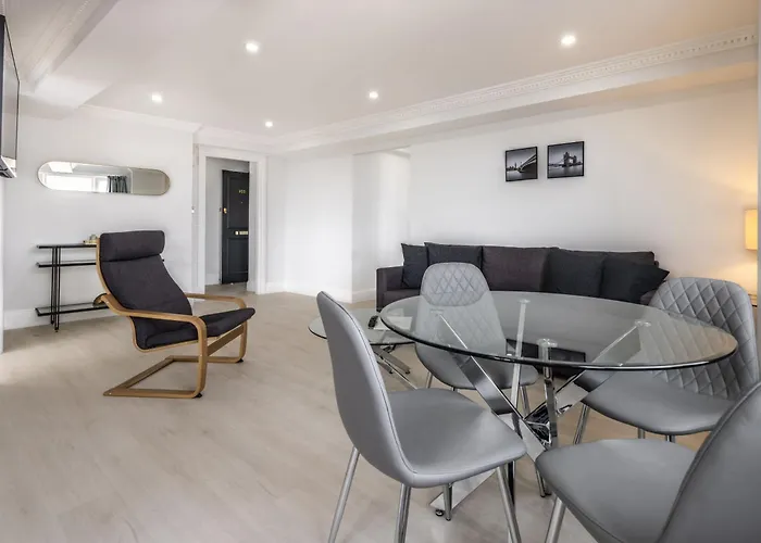 The Chelsea Cloisters Serviced Apartments